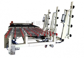 數控玻璃切（qiē）割（gē）流水線