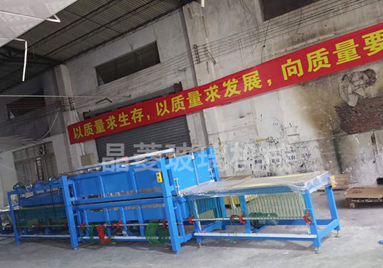 小型玻璃鋼化(huà)爐 小型玻璃鋼(gāng)化爐